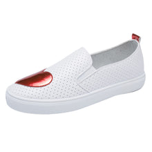 Load image into Gallery viewer, Fashion Women Shoes Small White Shoes Heart-Shaped Breathable Casual Flats Shoes